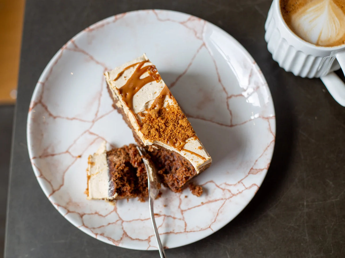 Moelleux façon sticky au caramel & spéculoos