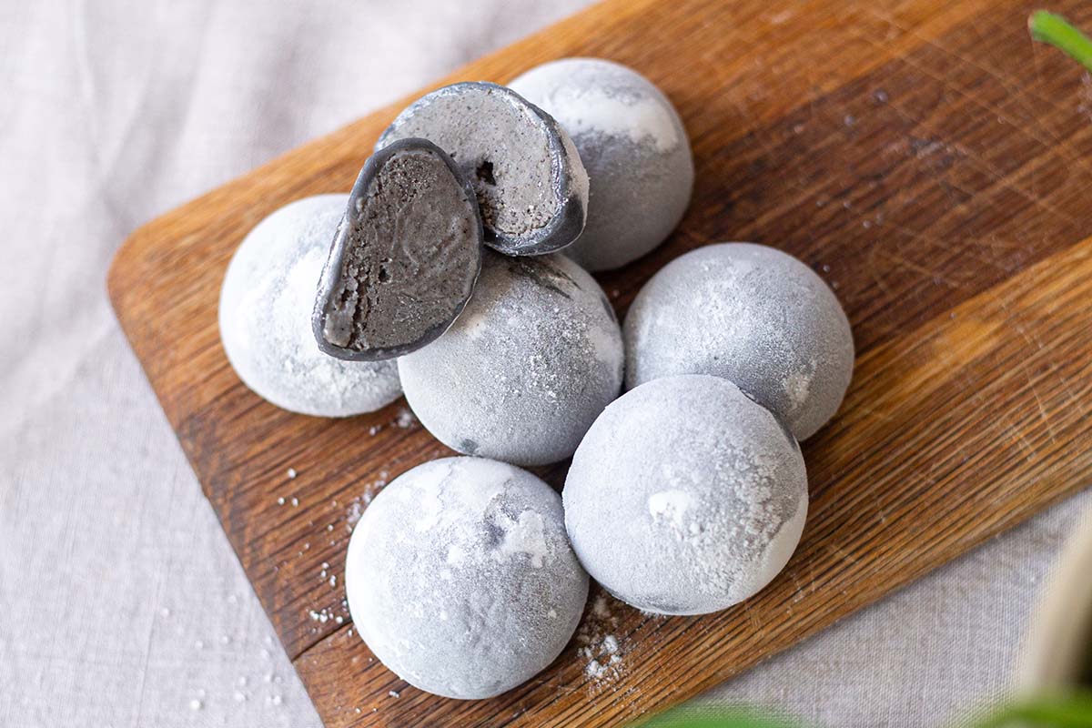 Mochi glacé sésame noir